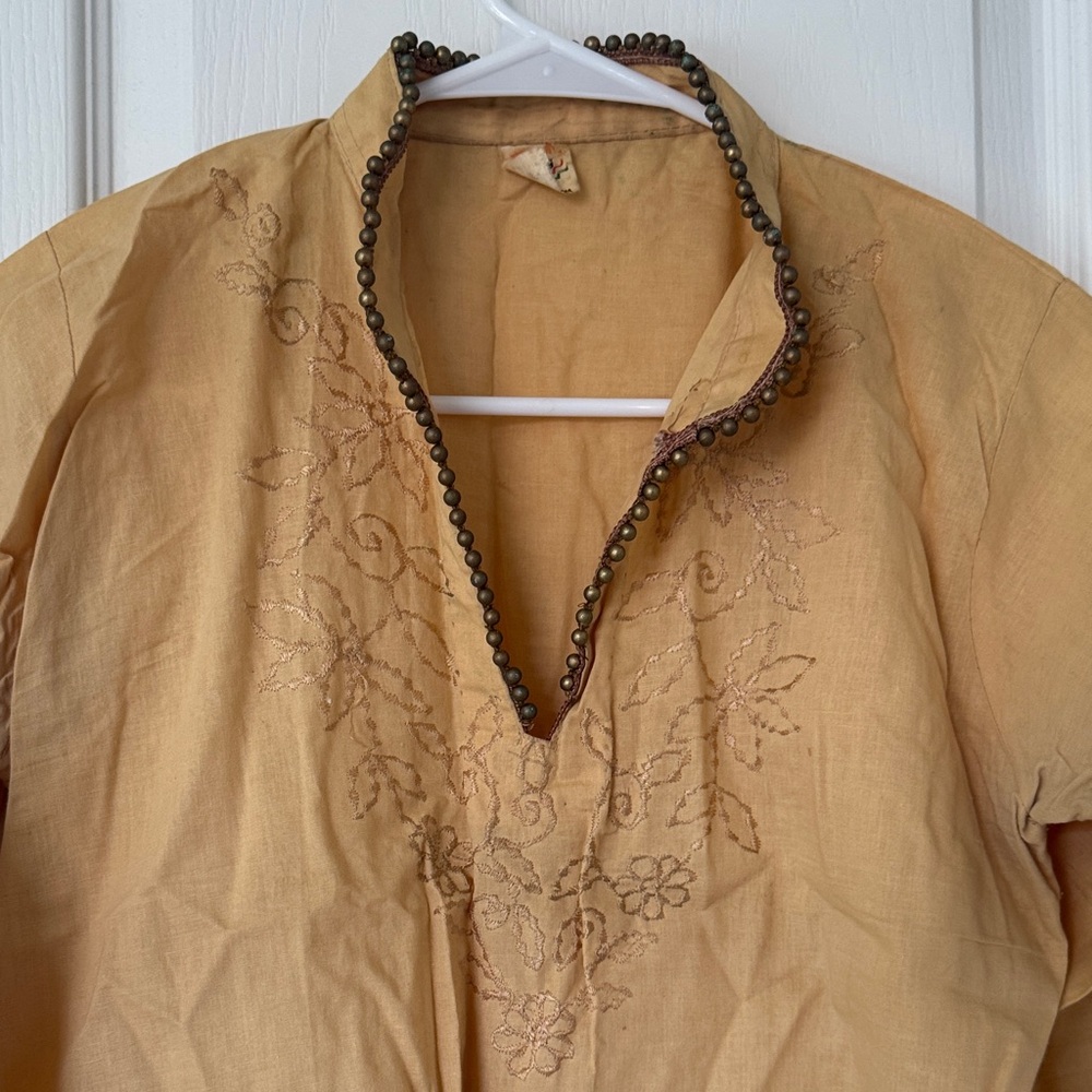🌸Ladies Mustard Embroidered Tunic Top - Picture 11 of 12